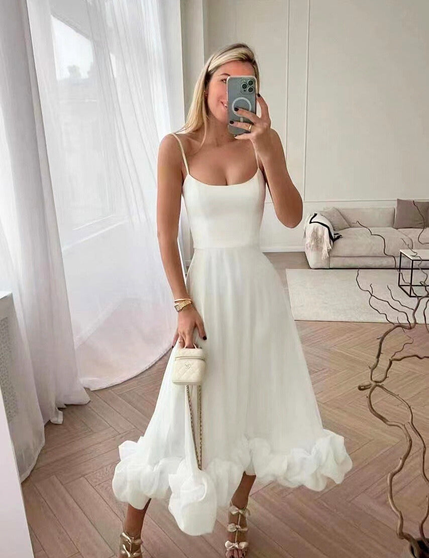 Vestido largo con tirantes finos, falda acampanada y volantes para mujer