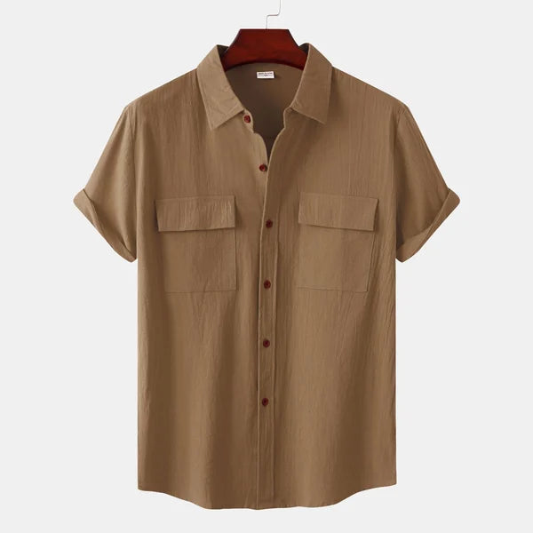 Camisa informal de manga corta para hombre con bolsillos delanteros y cierre de botones