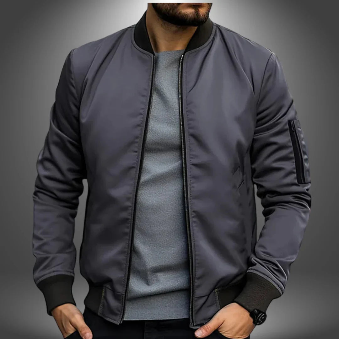 Chaqueta bomber ligera para hombre: estilo cortavientos informal