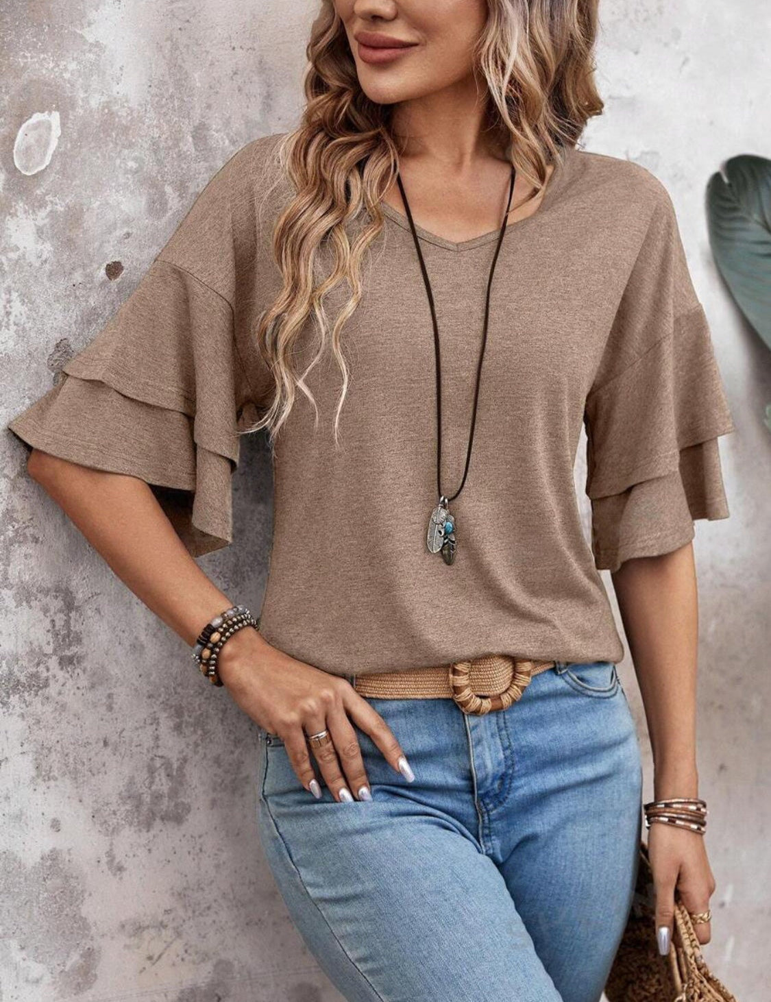 Blusa con cuello en V y mangas con volantes para mujer