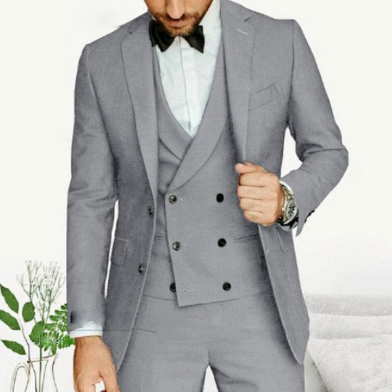 Traje de tres piezas ajustado para hombre con blazer, chaleco y pantalón