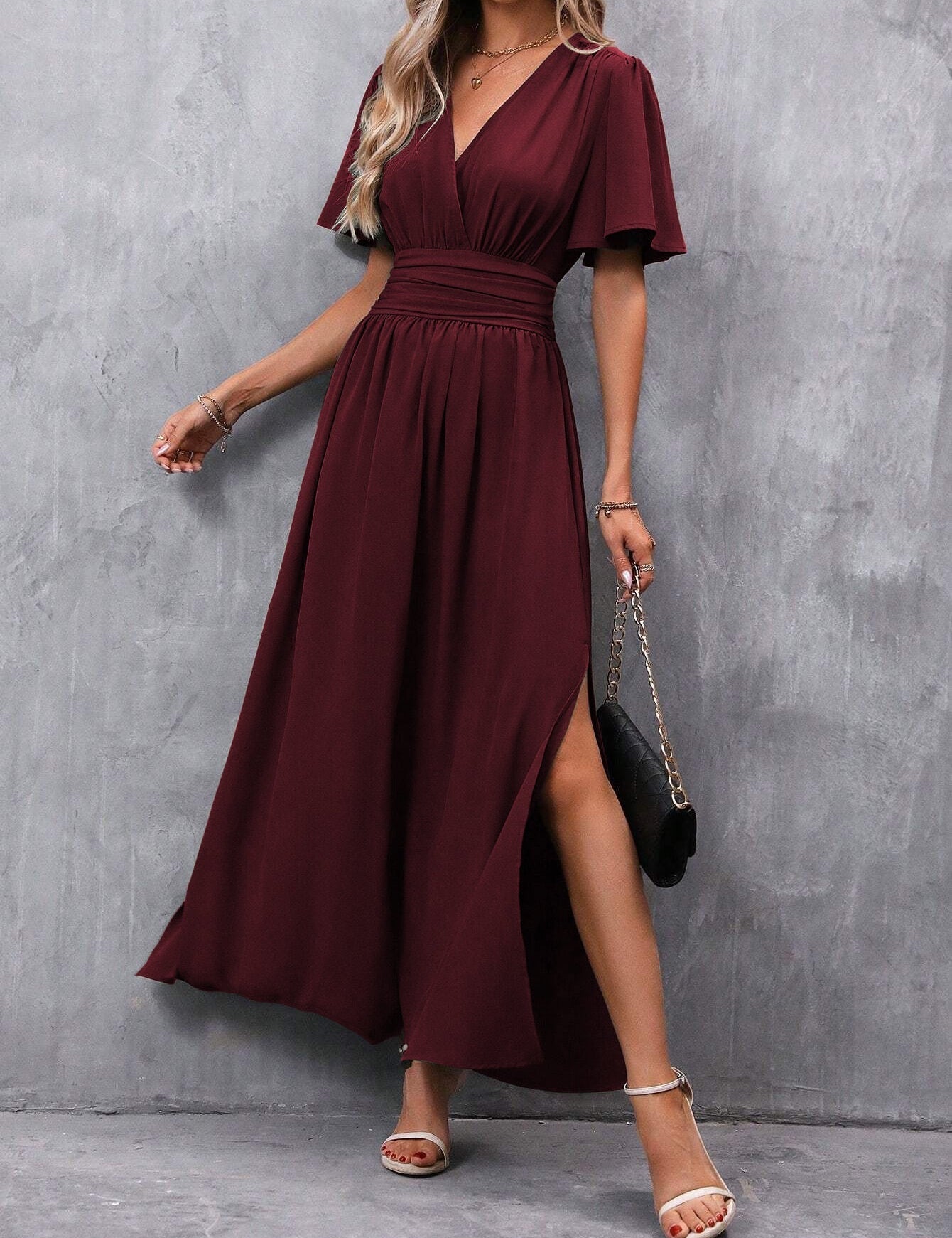 Women's Short-Sleeve Maxi Dress with V-Neck and Side Slit Design