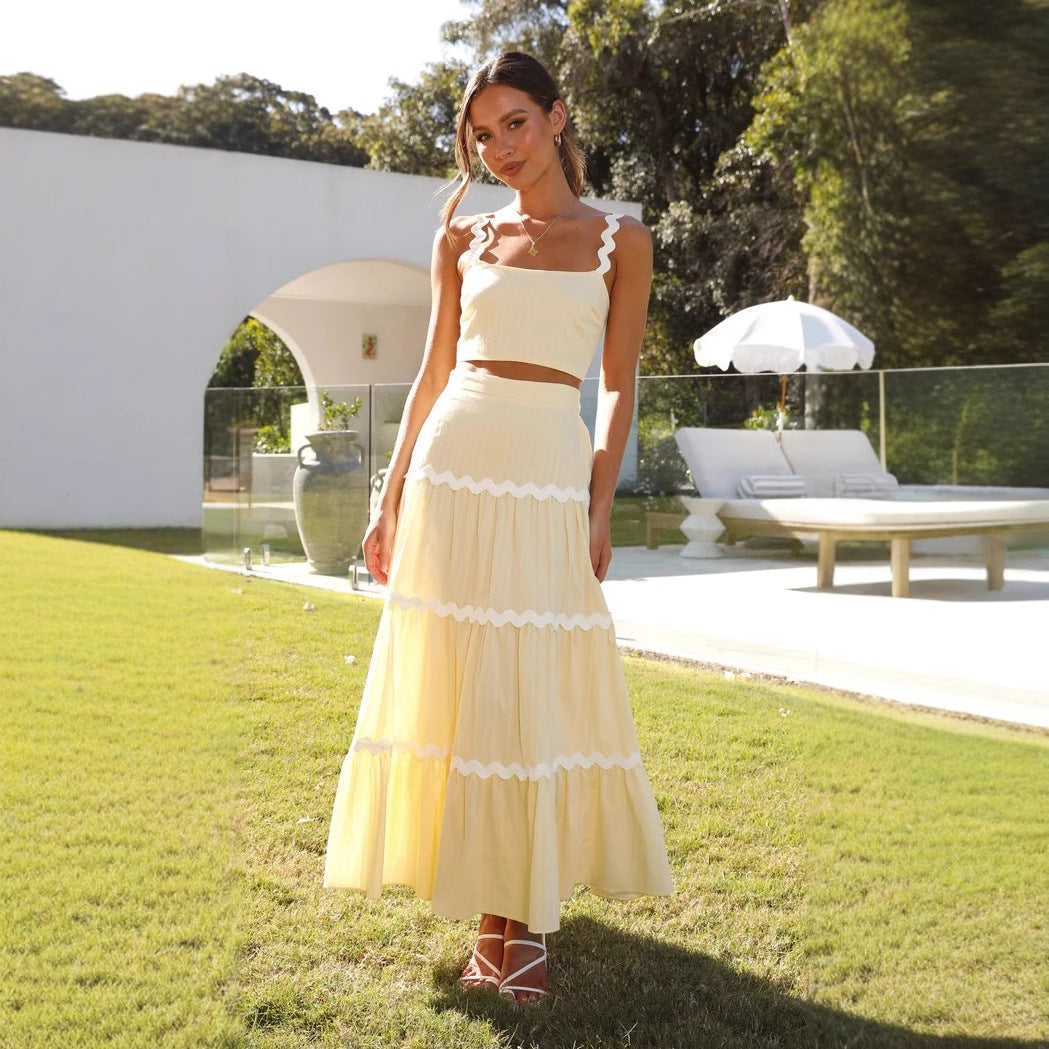 Conjunto de dos piezas para mujer con top corto y falda larga escalonada