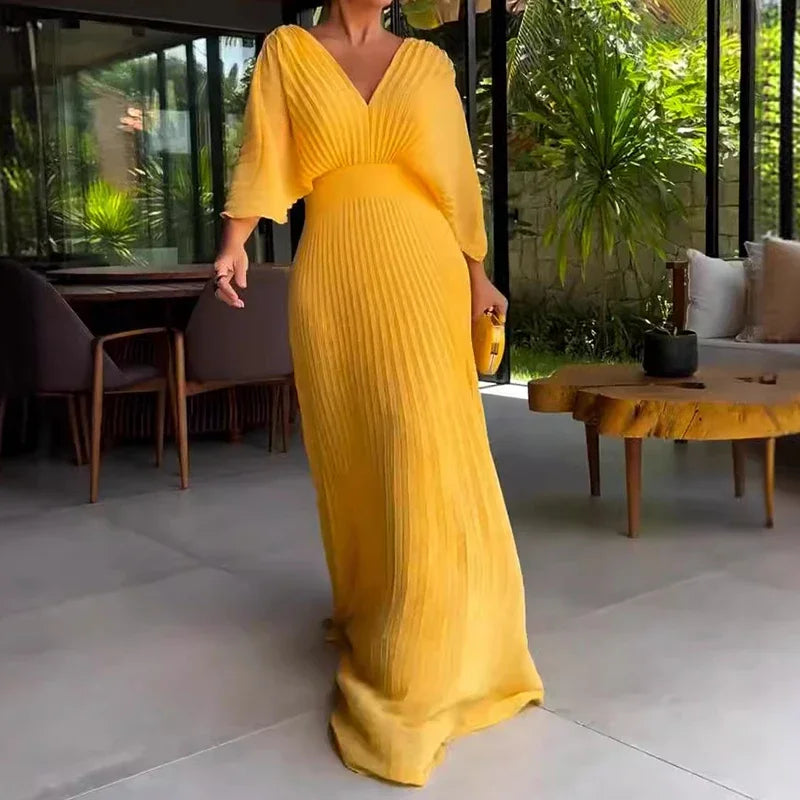 Vestido largo plisado para mujer con escote en V y mangas estilo capa