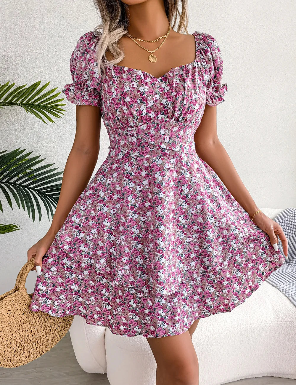 Vestido mini floral de manga corta para mujer con cintura con cordones y corte fluido