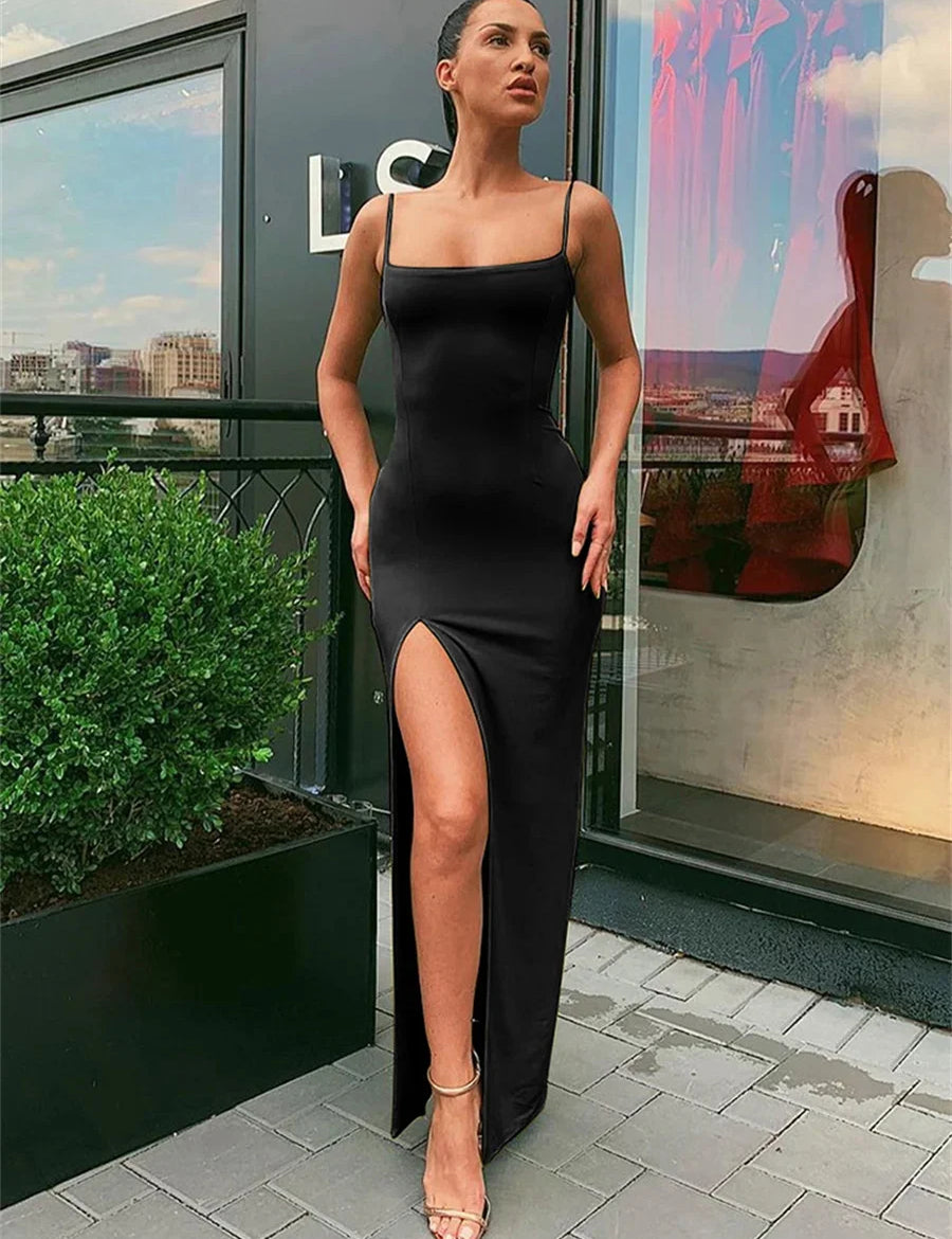 Vestido largo ajustado con tirantes finos y abertura lateral para mujer