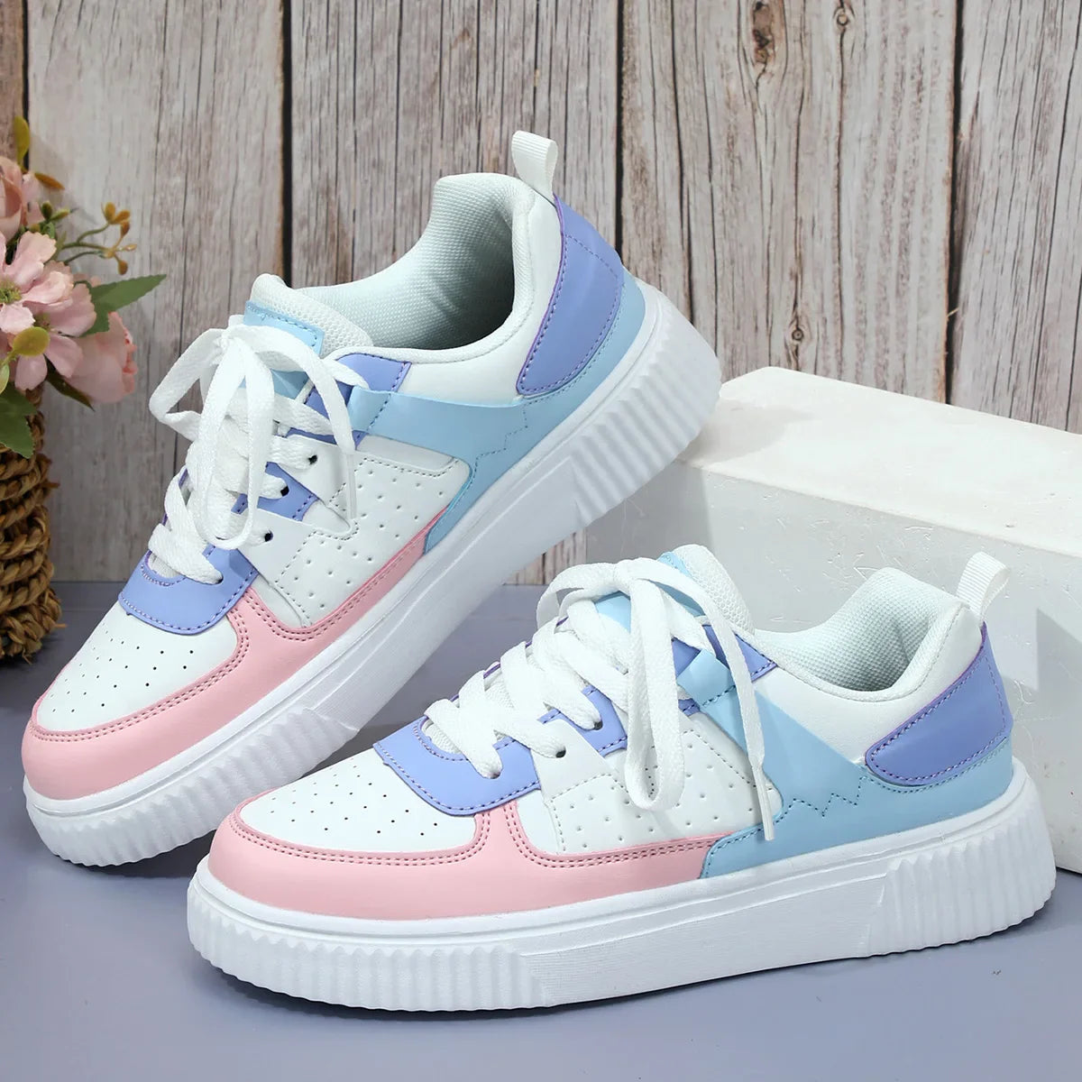 Zapatillas informales con cordones para mujer, suela gruesa y parte superior perforada