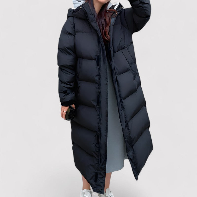 Parka acolchada larga negra impermeable con capucha para mujer