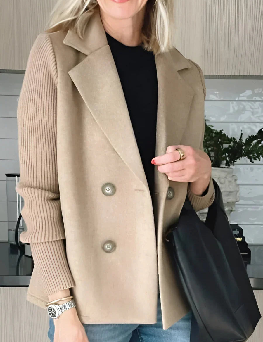 Abrigo cruzado elegante para mujer