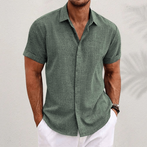 Camisa informal de hombre con cuello, mangas cortas y cierre de botones
