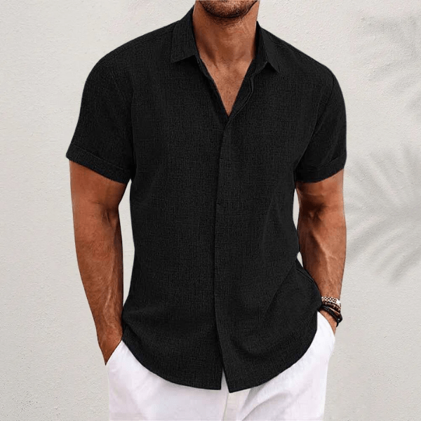 Camisa informal de hombre con cuello, mangas cortas y cierre de botones